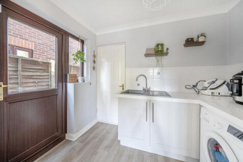 1357850-17-68d581...