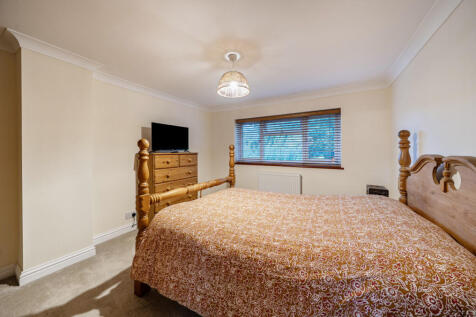 1357532-2-68d2cee...