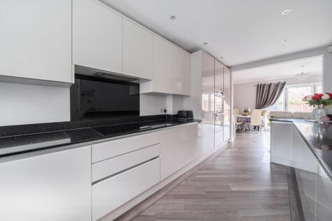 1380880-18-691731...