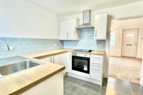 WhatsApp Image 2025-10-16 at 13.34.23 (6).jpeg