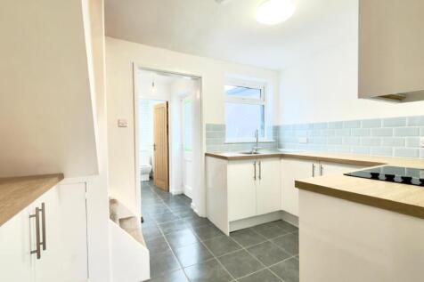 WhatsApp Image 2025-10-16 at 13.34.23 (7).jpeg