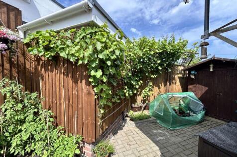 Photo 25