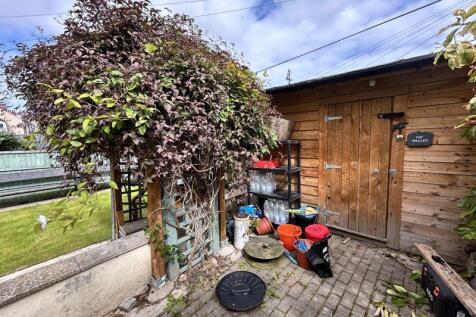 Photo 20