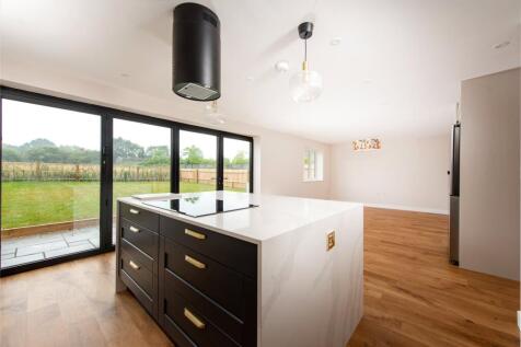 Kit/Dining/Family Rm