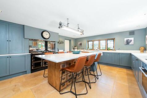 Kitchen/Breakfast Rm