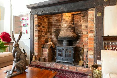 Sitting Rm Fireplace