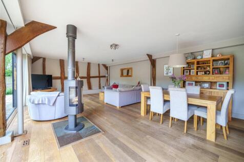Sitting/Dining Room