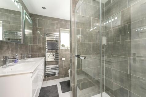 En Suite Shower Room