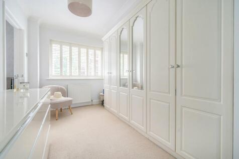 Dressing Area