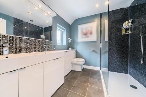 Bedroom On En Suite