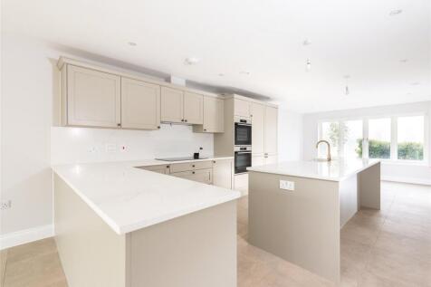 Kitchen Family Room