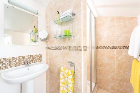 Bedroom One En Suite