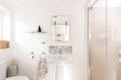 Bedroom Two En Suite