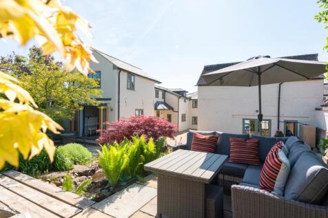 Rear Aspect/Garden