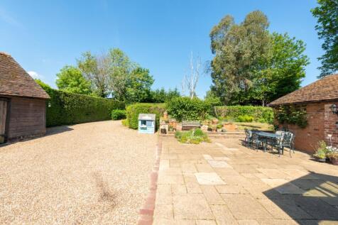Patio / Driveway