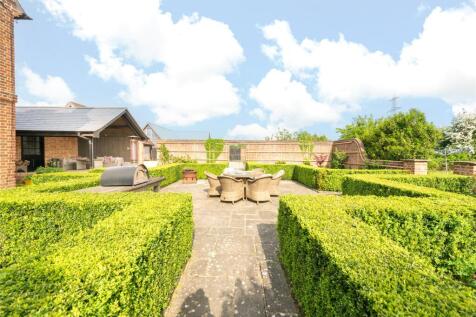 Topairy Garden