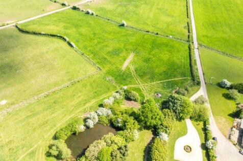 Aerial View / Land