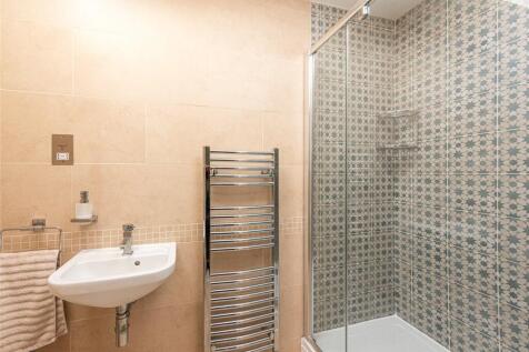 Bedroom Two En Suite