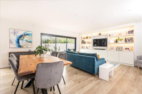 Kitchen/Dining