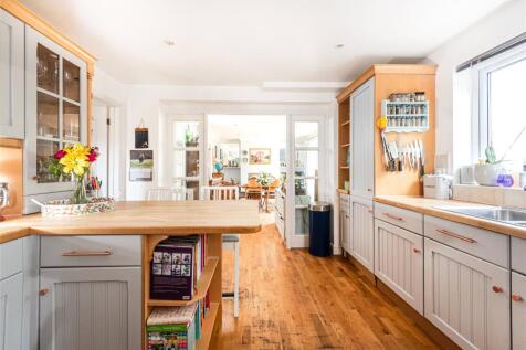 Kitchen/Breakfast Rm