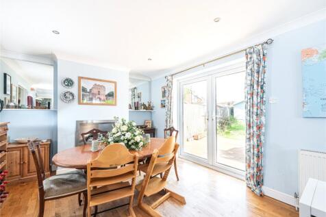 Dining/Family Room