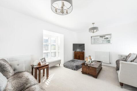 Bedroom/Sitting Room