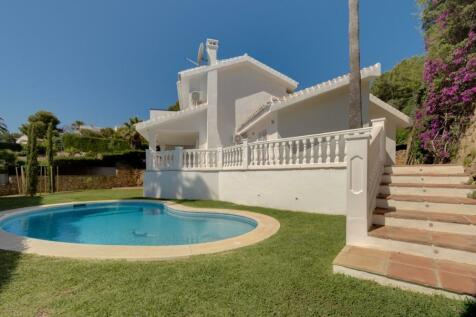 Garden and pool