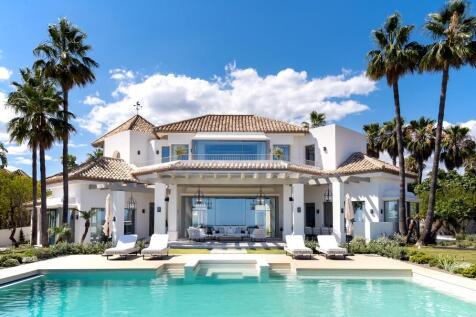 Pool and villa