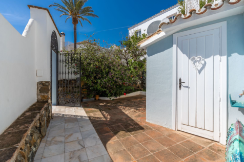 Entrance patio