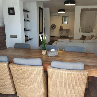 DINNING ROOM