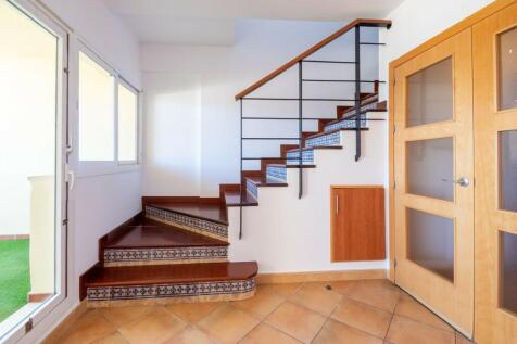 INTERIOR STAIRS