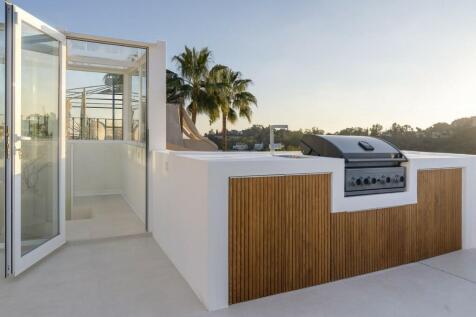 JACUZI
