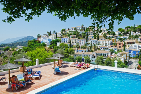 MAIN SWIMMING POOL