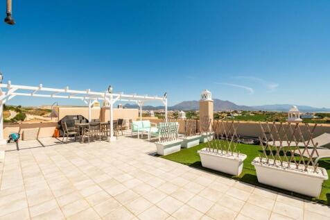ROOF TERRACE
