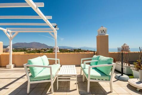 ROOF TERRACE