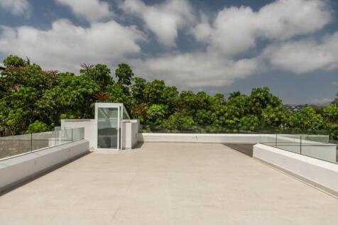 ROOF TERRACE