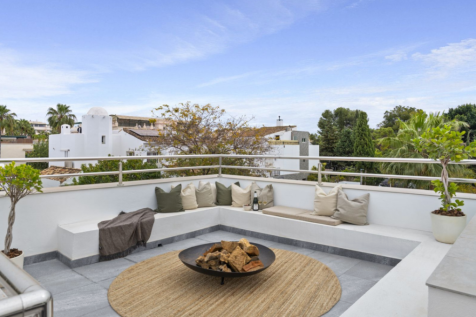 Roof terrace