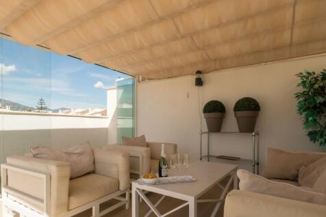 ROOF TERRACE