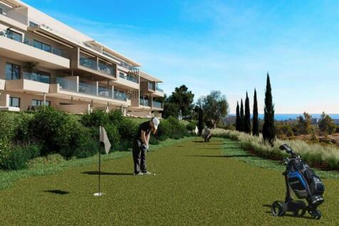 PUTTING GREEN