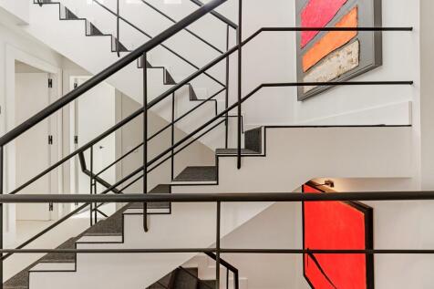 INTERIOR STAIRS