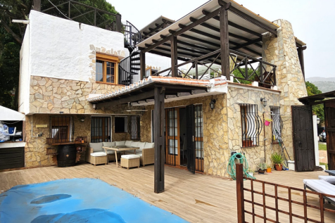 Private pool
