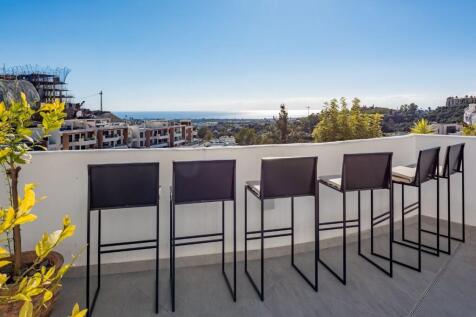 TERRACE VIEWS