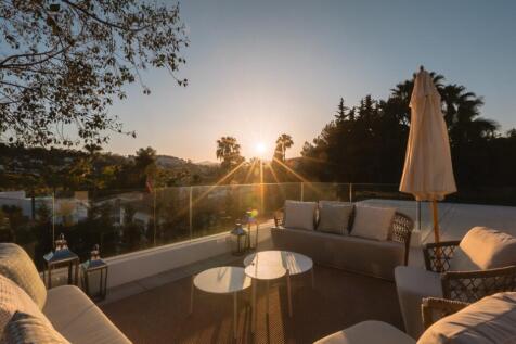ROOF TERRACE
