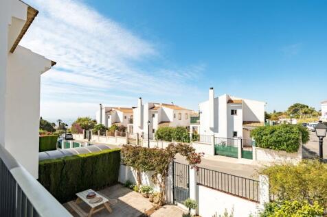 TERRACE VIEWS