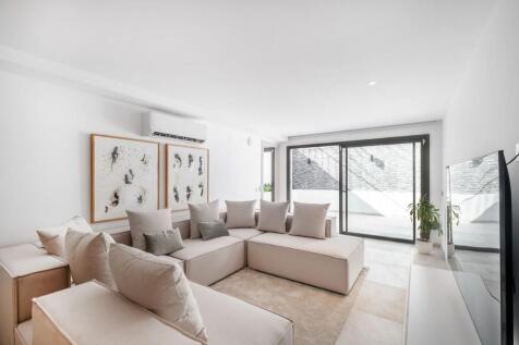 CINEMA ROOM