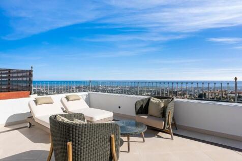 TERRACE VIEWS
