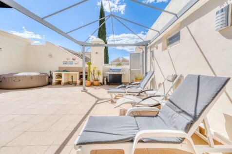 SOLARIUM