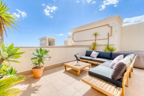 SOLARIUM