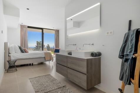 BATHROOM AND BEDROOM