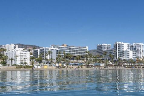BEACHFRONT LOCATION